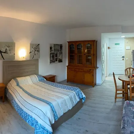 In Benal Resort, Wifi, 100m From Apartment