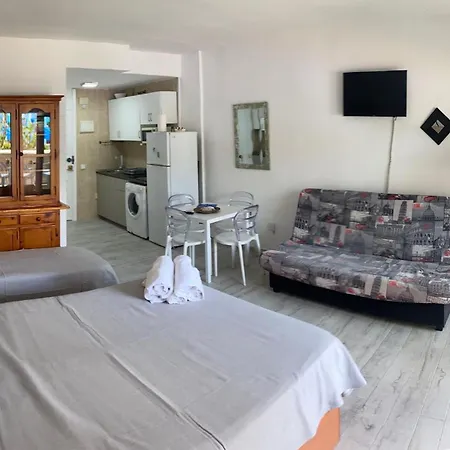 In Benal Resort, Wifi, 100m From Apartment Benalmadena